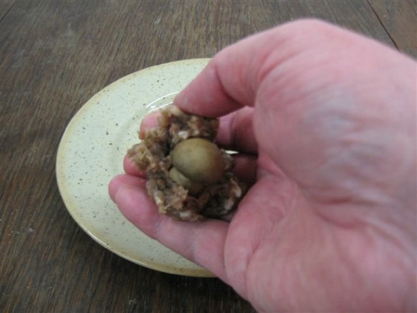 Dušené masové koule  plněné žampiony (fotorecept) - obrázok 4