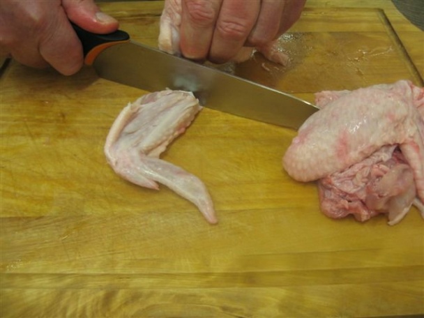 Kuřecí křídla se žampiony na víně (fotorecept) - obrázok 1