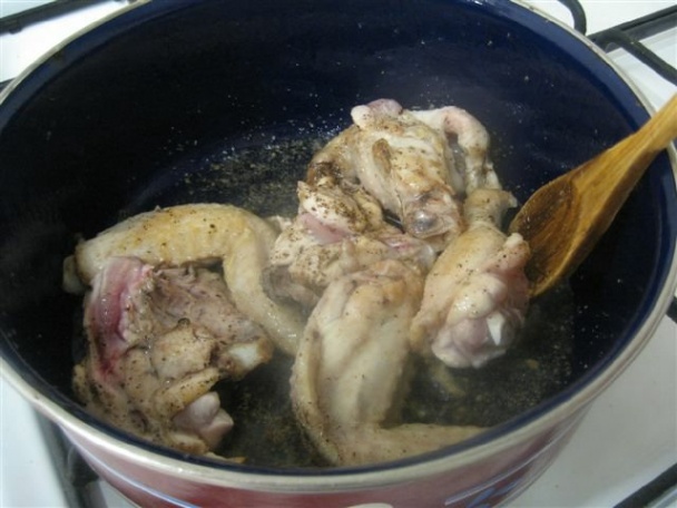 Kuřecí křídla se žampiony na víně (fotorecept) - obrázok 2