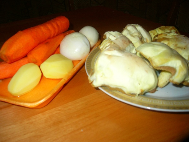 Hubová polievka s vajíčkom - obrázok 1