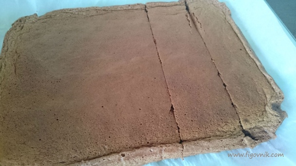 Soufflé cheesecake z 3 ingrediencií - obrázok 1