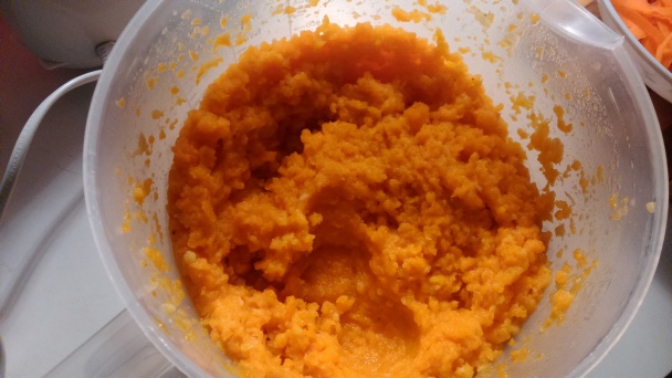 Mrkvová polievka so zázvorom - obrázok 2