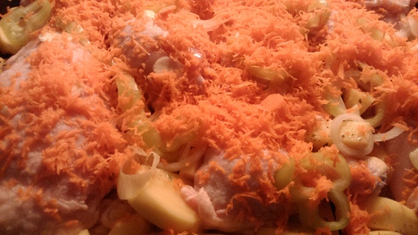 Pečené kura so zemiakmi a syrom (fotorecept) - obrázok 5