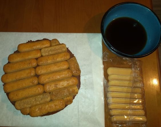 Šťavnatá čokoládová torta s mascarpone krémom a mandarínkami (fotorecept) - obrázok 6