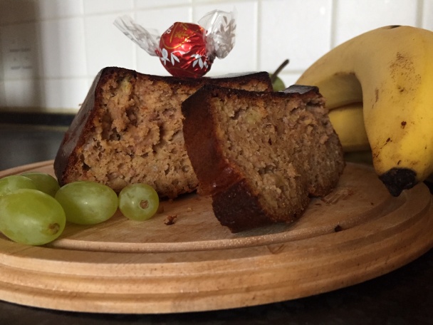 Banánový chlebík bez múky a cukru - obrázok 1