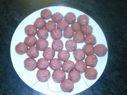 Guľky z hovädzieho mäsa so špagetami (fotorecept) - obrázok 1