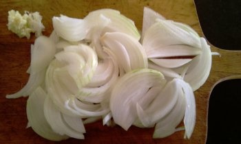 Chicken Cacciatore - Kuracie stehná s hríbikmi v paradajkovej omáčke (fotorecept) - obrázok 4