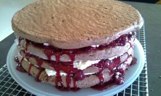 Višňovo-čokoládová torta (fotorecept) - obrázok 11