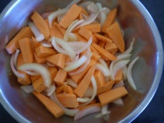 Cvikla pečená so sladkými zemiakmi (fotorecept) - obrázok 3