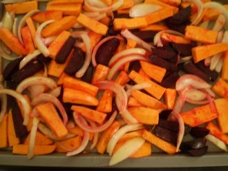 Cvikla pečená so sladkými zemiakmi (fotorecept) - obrázok 4