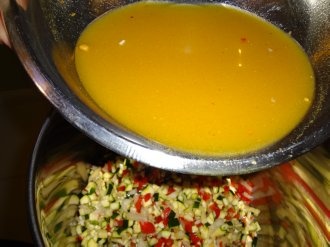 Cukiny nakladane v sladko-kyslom naleve  (fotorecept) - obrázok 5