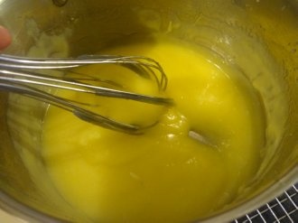 Citrónová torta s bielkovým krémom (fotorecept) - obrázok 6