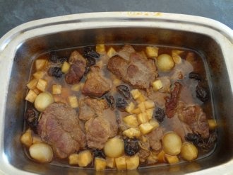 Krkovička s horčicou, zelerom a sušenými slivkami (fotorecept) - obrázok 5