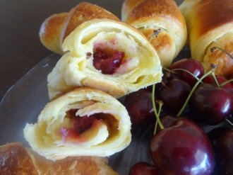 Čerešňové rohlíčky - croissants (fotorecept) - obrázok 10