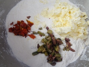 Buchtičky s olivami a feta syrom (fotorecept) - obrázok 1