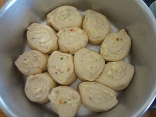 Buchtičky s olivami a feta syrom (fotorecept) - obrázok 6