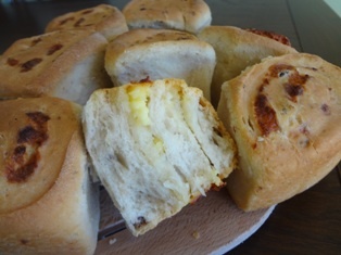 Buchtičky s olivami a feta syrom (fotorecept) - obrázok 10