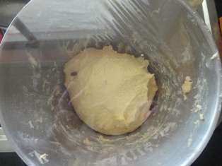 Sladké rožky s krémom - Cream buns (fotorecept) - obrázok 2