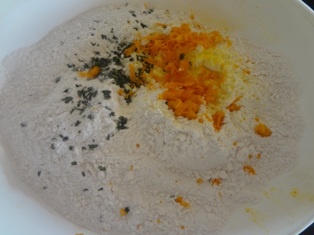 Pomarančovo-bazalkový koláč (fotorecept) - obrázok 1