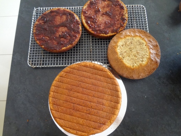 Torta s ružami (fotorecept) - obrázok 1