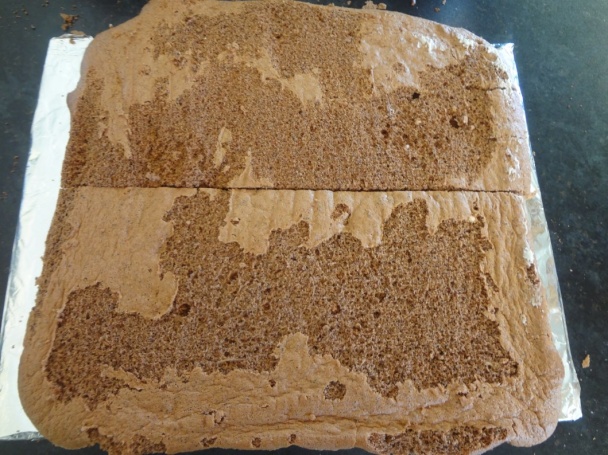 Ďaľšia torta s ružami (fotorecept) - obrázok 8