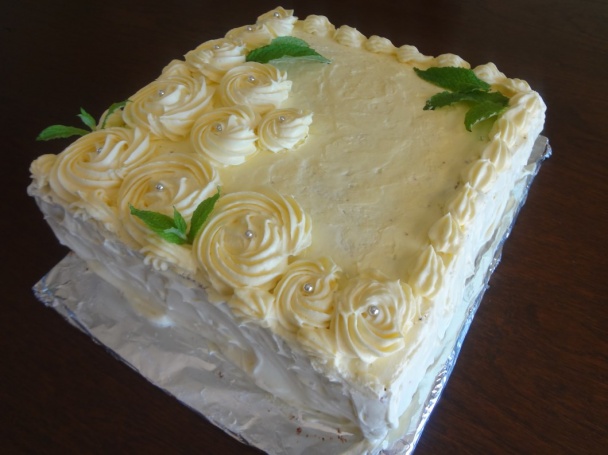 Ďaľšia torta s ružami (fotorecept) - obrázok 13