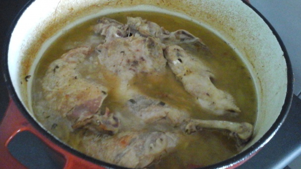 Kuracie stehná dusené s toskánskym kelom na haluškách s bylinkami (fotorecept) - obrázok 9