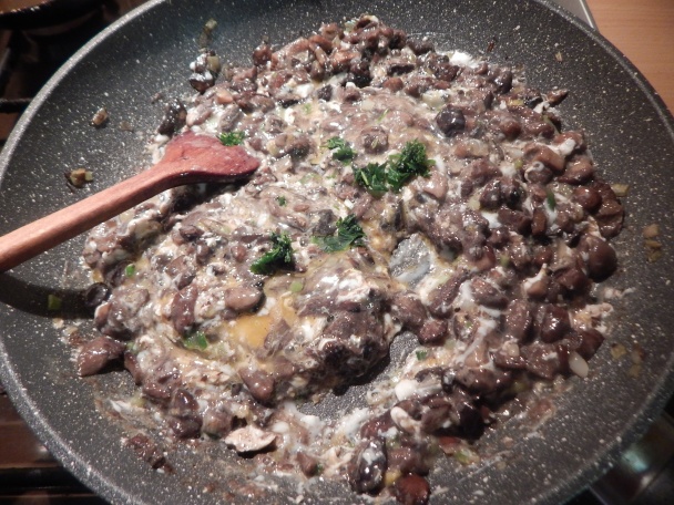 Morčacie krídla plnené hubami (fotorecept) - obrázok 2