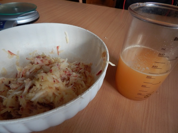 Jablkové taštičky z lístkového cesta (fotorecept) - obrázok 2