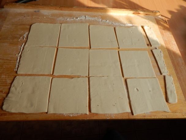 Jablkové taštičky z lístkového cesta (fotorecept) - obrázok 4