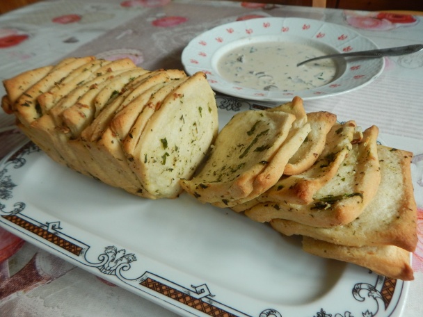 Cesnakový trhací chlebík (fotorecept) - obrázok 9