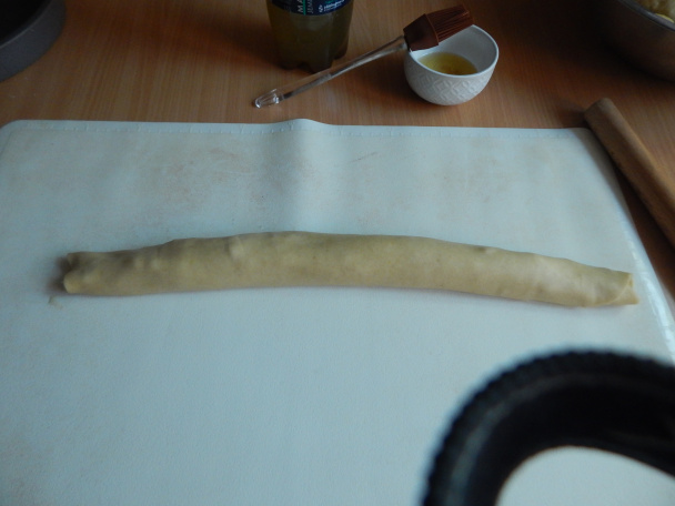 Točený koláč s mäsom a kapustou (fotorecept) - obrázok 6