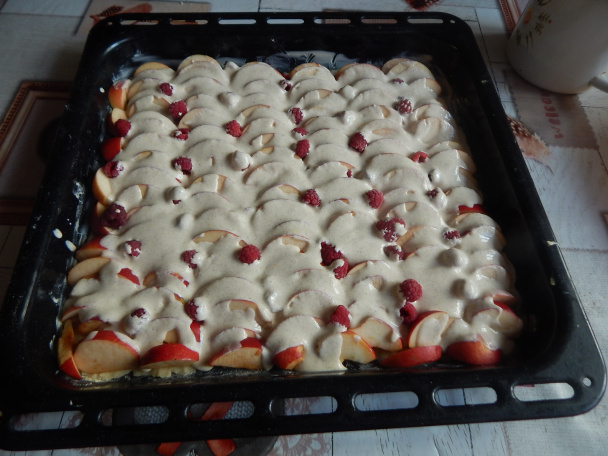 Jablkový koláč so smotanovou polevou (fotorecept) - obrázok 4