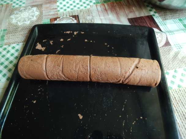 Roláda s kávovou plnkou (fotorecept) - obrázok 3