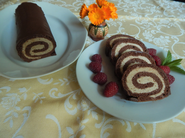 Roláda s kávovou plnkou (fotorecept) - obrázok 5