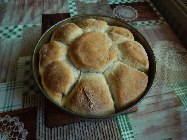 Domáci chlebík s kôprom v tvare kvetu (fotorecept) - obrázok 4