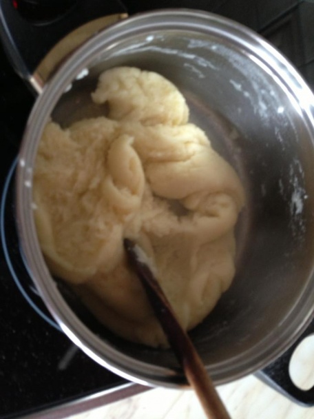 Čokoládová torta s profiteroles (fotorecept) - obrázok 5