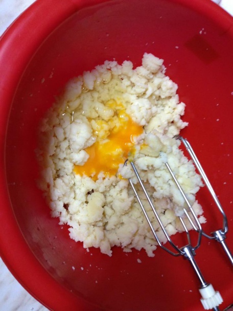 Čokoládová torta s profiteroles (fotorecept) - obrázok 6