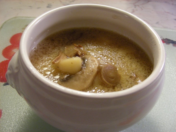 Zimná hubová polievka - obrázok 2