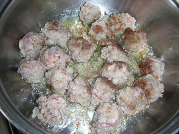 Kelová polievka s mäsovými knedličkami  - obrázok 3