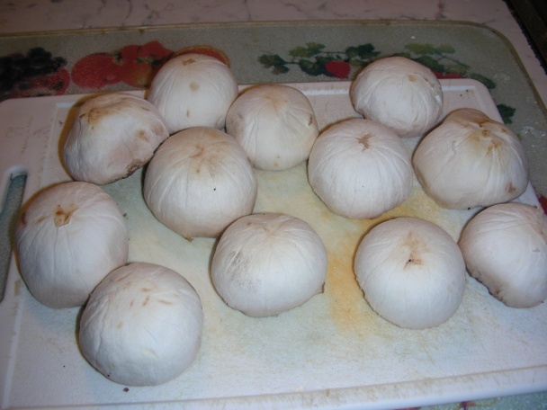 Plnené šampiňóny s parmezánovými kroketami a hubovým paprikášom  (fotorecept) - obrázok 1