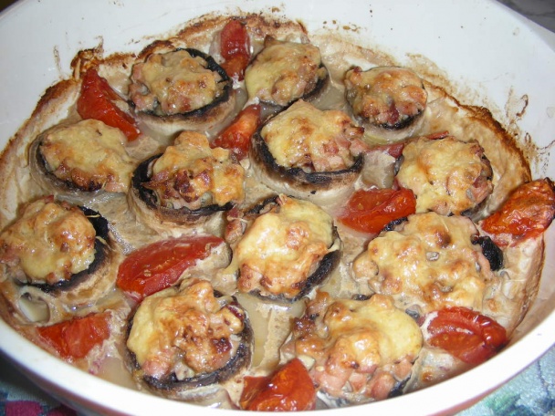 Plnené šampiňóny s parmezánovými kroketami a hubovým paprikášom  (fotorecept) - obrázok 6