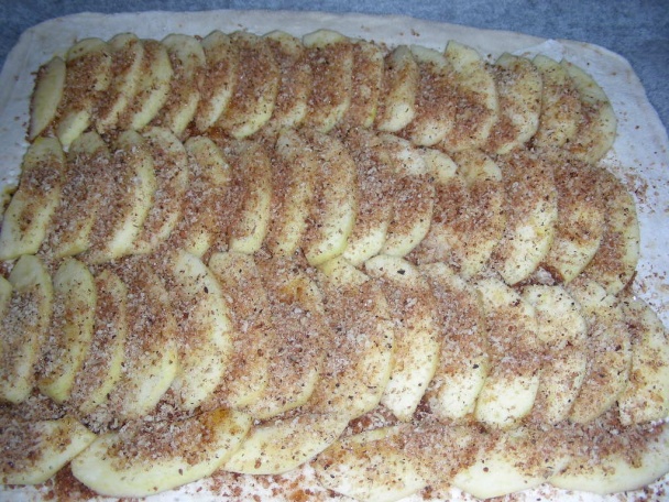 Rýchly jablkový koláč s obrubou (fotorecept) - obrázok 6