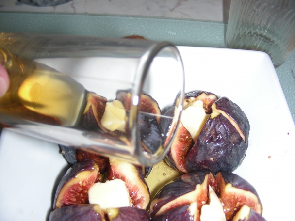 Medové figy s koňakom a pistáciami (fotorecept) - obrázok 5