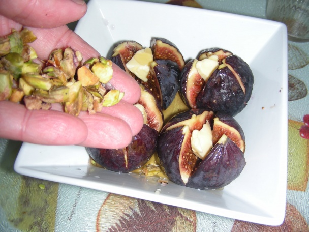 Medové figy s koňakom a pistáciami (fotorecept) - obrázok 7