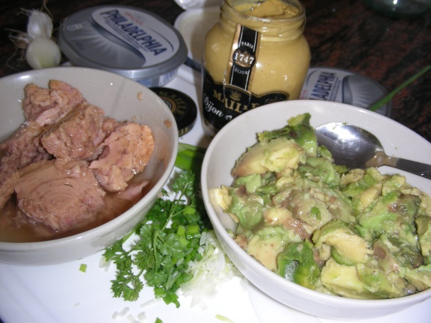 Avokádovo-tuniaková nátierka (fotorecept) - obrázok 1