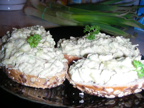 Avokádovo-tuniaková nátierka (fotorecept) - obrázok 3