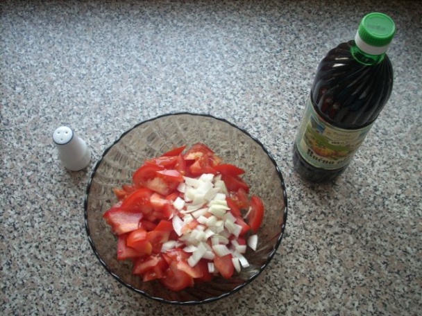 Zeleninové šaláty s tradičným tekvicovým olejom - obrázok 8