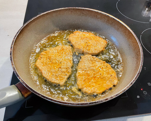 Bravčové mäso s cibuľovou omáčkou (fotorecept) - obrázok 3