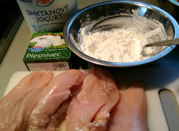 Plnené kuracie prsia - Пълнени пилешки гърди (fotorecept) - obrázok 1